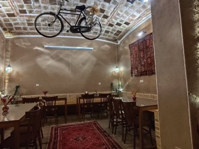 اقامتگاه سنتی خانم تاج (اتاق ترمه_ مستر)