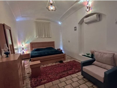 اقامتگاه سنتی خانم تاج (اتاق گندم)