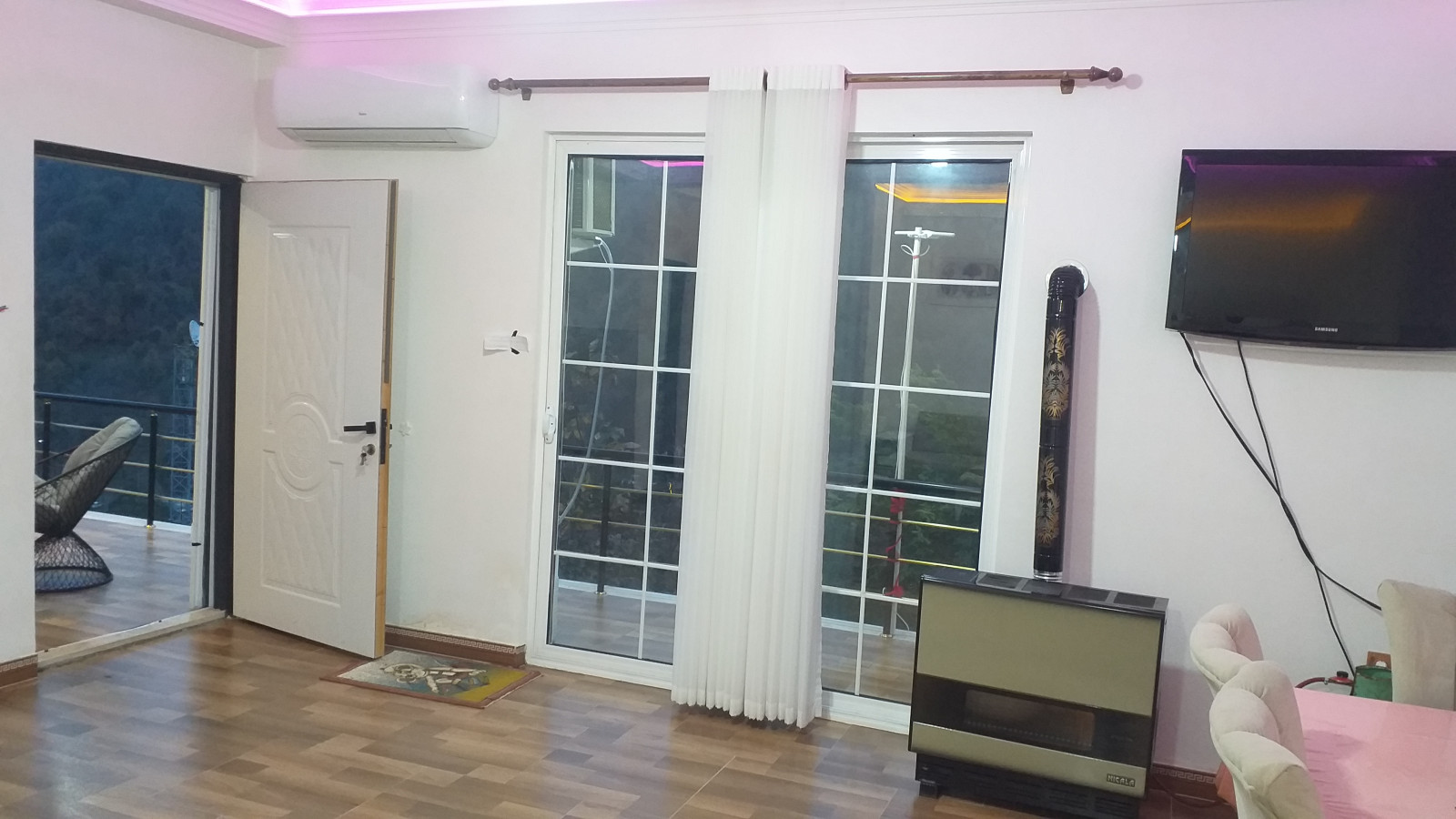 اتاق پذیرایی