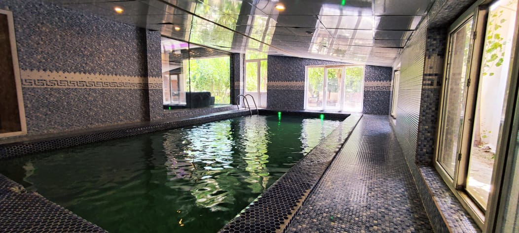 استخر استخر