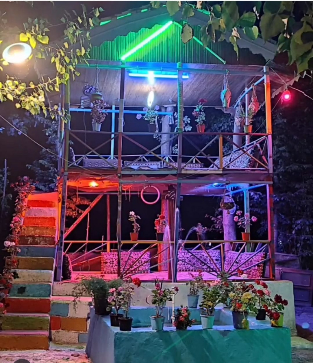 آلاچیق درختی