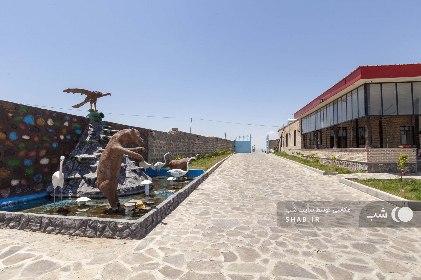 محوطه اقامتگاه محوطه اقامتگاه