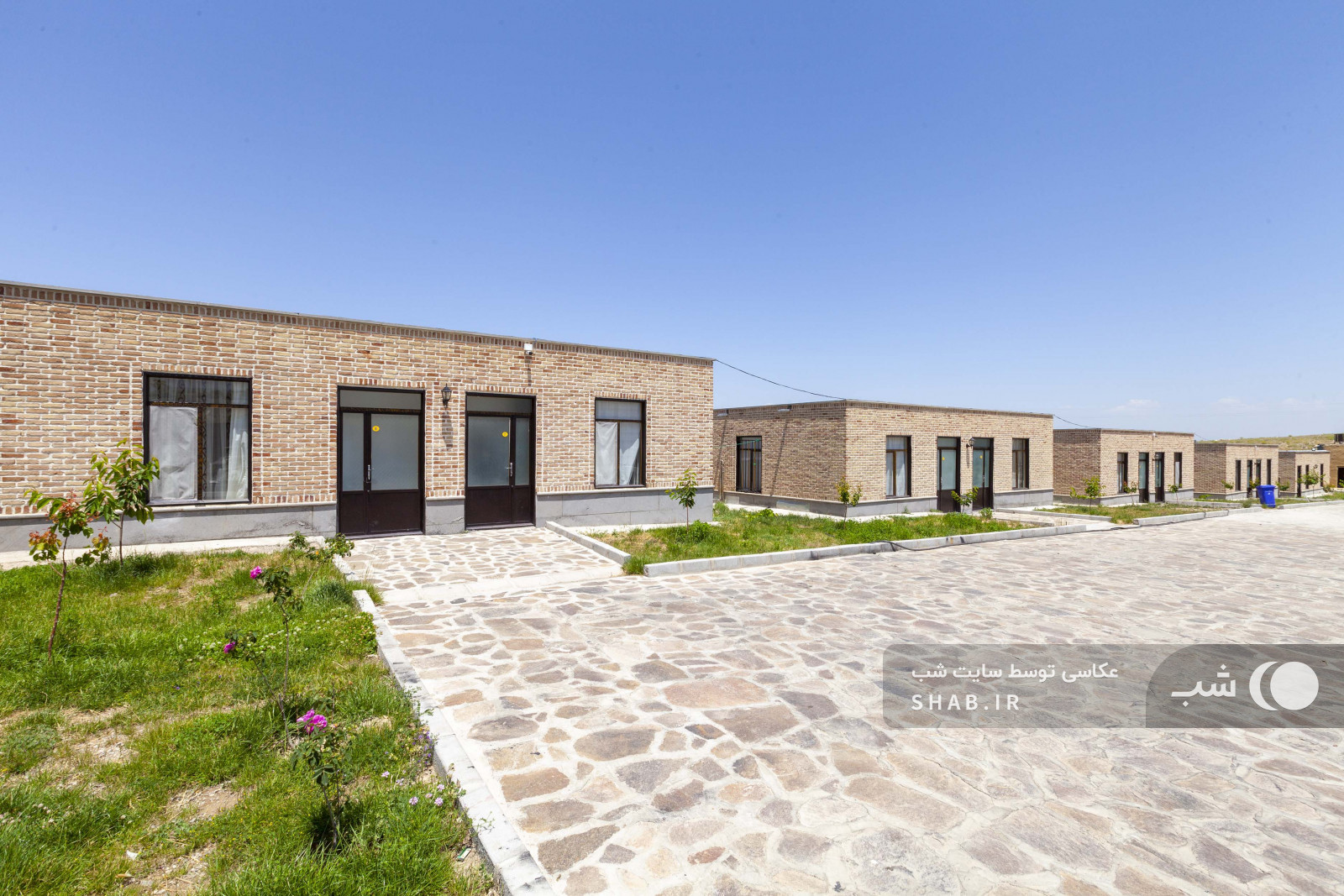 محوطه اقامتگاه