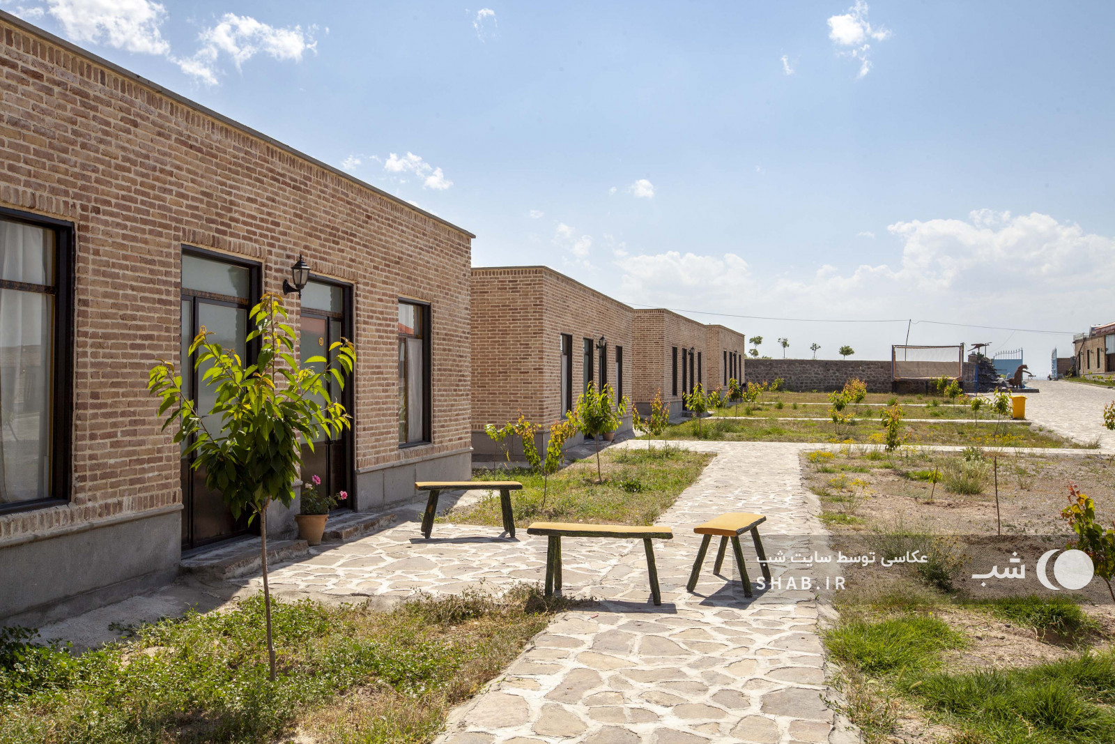 محوطه اقامتگاه