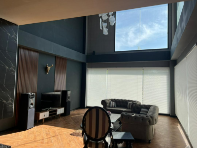 عمارت ایرن ویلا دوبلکس مدرن، استخر سرپوشیده