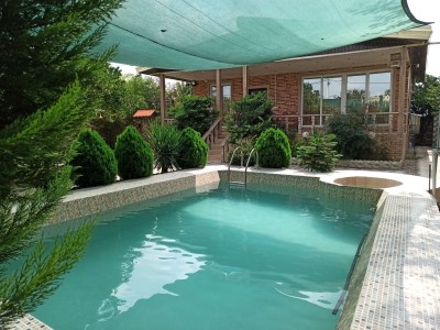 ویلا دربستی دارای استخر روباز