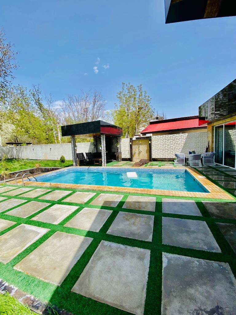 استخر استخر