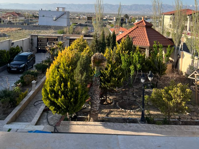 محوطه و آلاچیق ۴ فصل