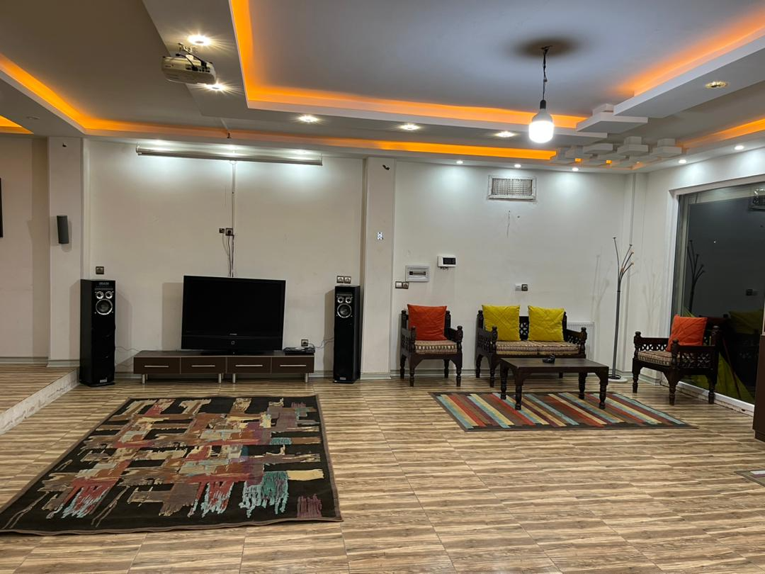 پذیرایی و تی وی پذیرایی و تی وی