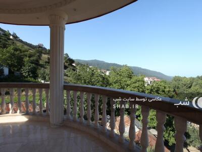 ویلا تریپلکس با منظره جنگل واقع در گردنه حیران