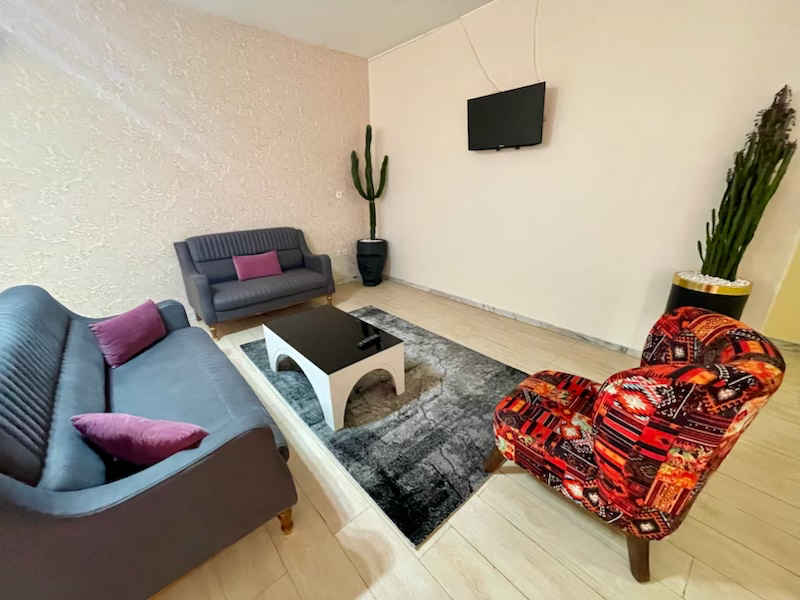 اتاق پذیرایی