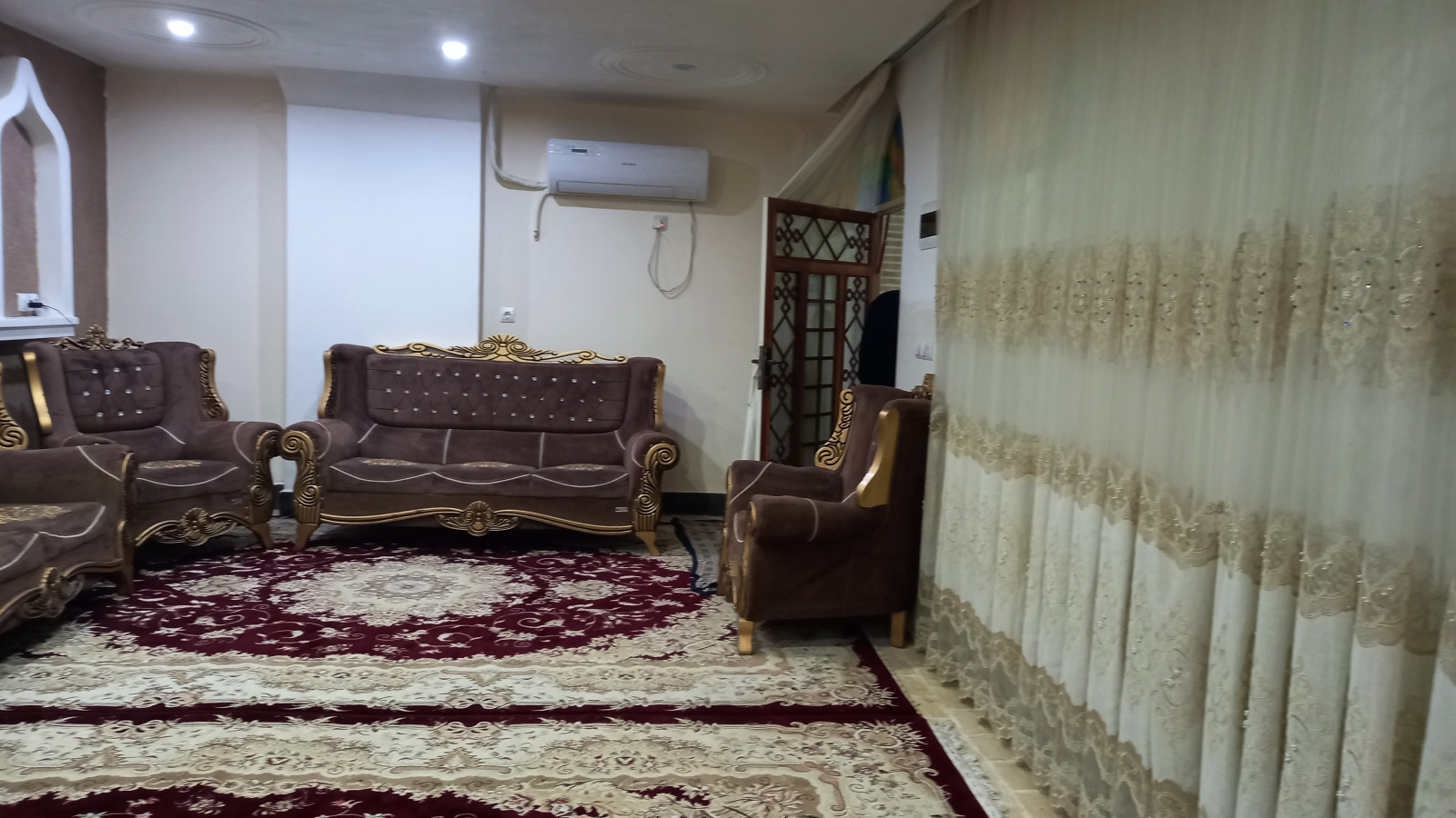 اتاق پذیرایی