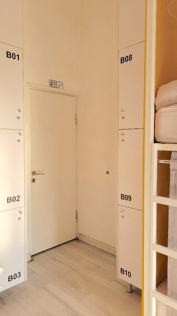 ورودی اتاق ورودی اتاق