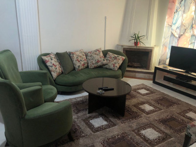 واحد 6در شرق تهران تهرانپارس۷۰متر