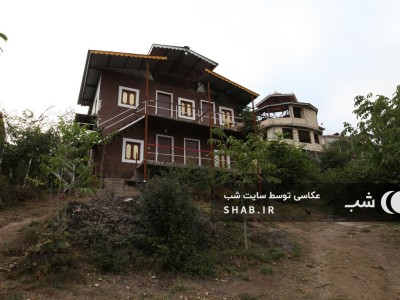 طبقه اول واحد یک در دل باغی دلنواز