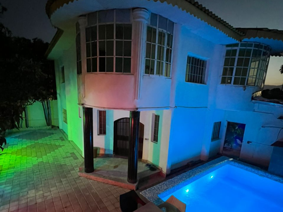 نمای بیرونی ساختمان نمای بیرونی ساختمان