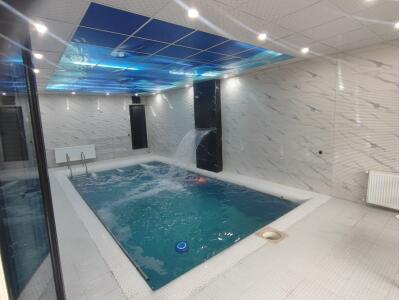 باغ ویلا‌ی استخردار