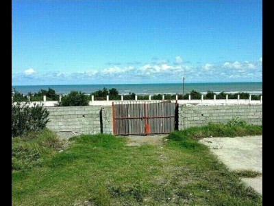 ویلای دو خوابه در باغ ساحلی