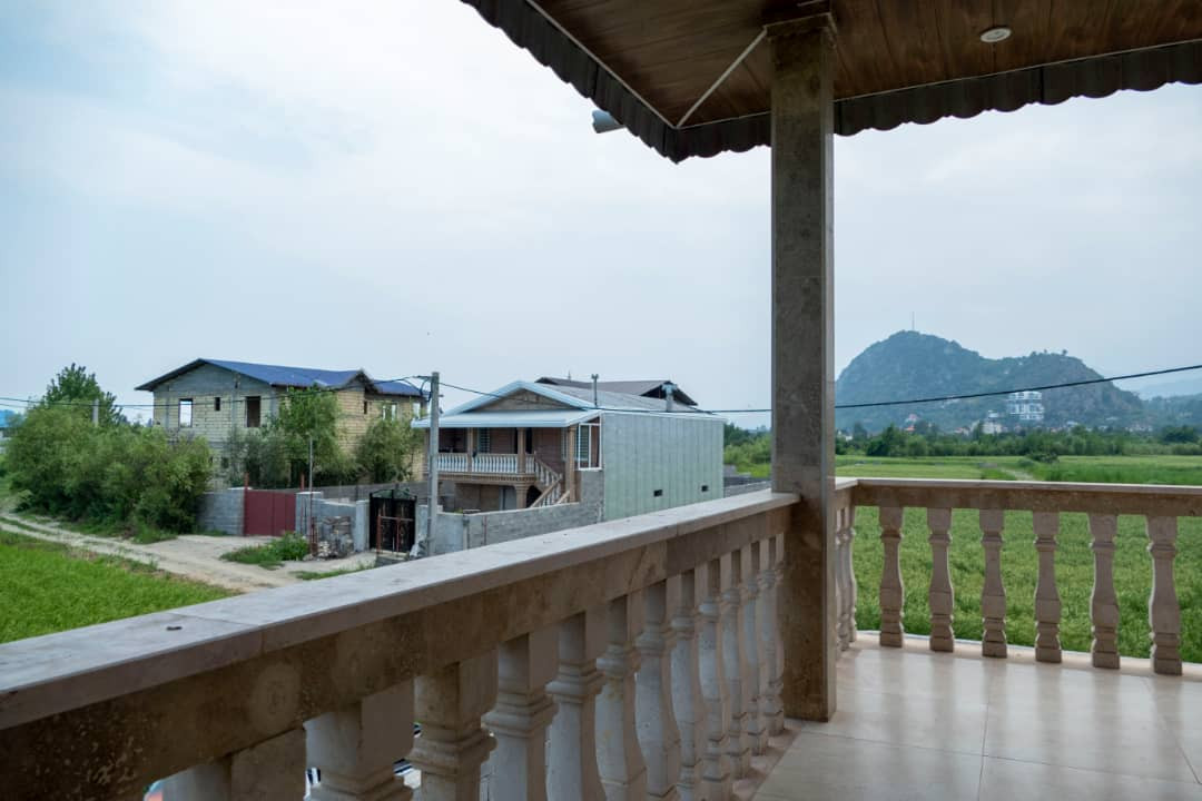 ویو از تراس ویو از تراس