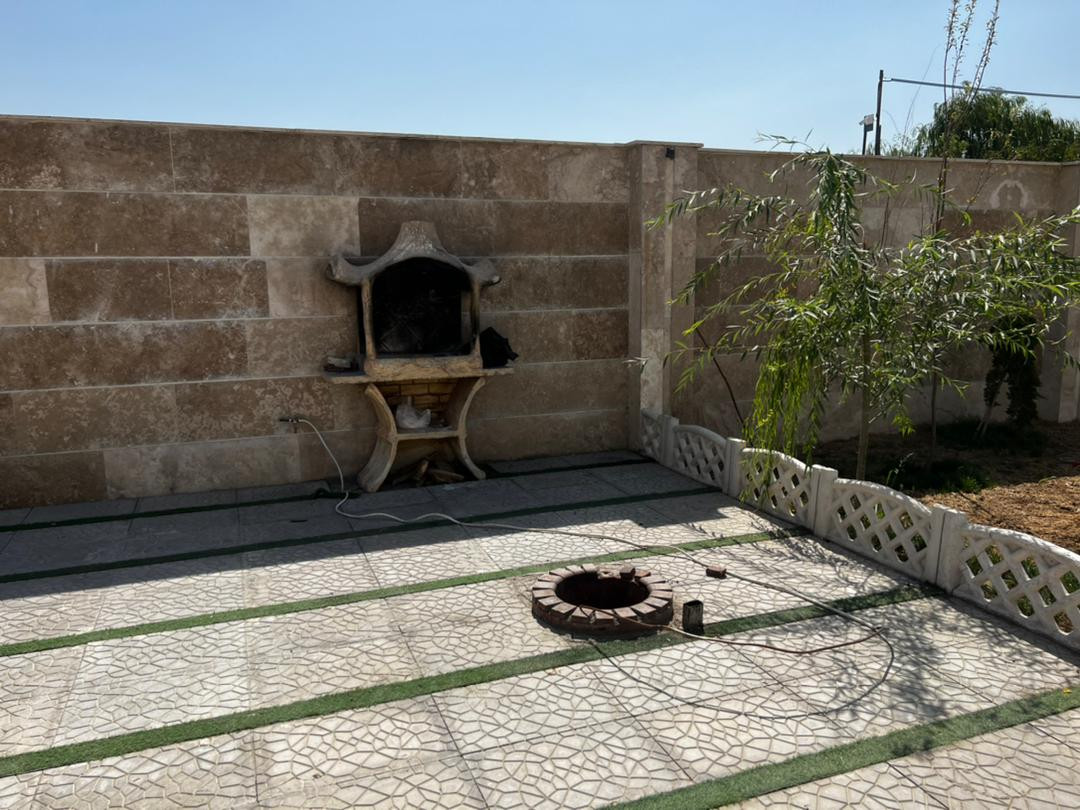 حیاط