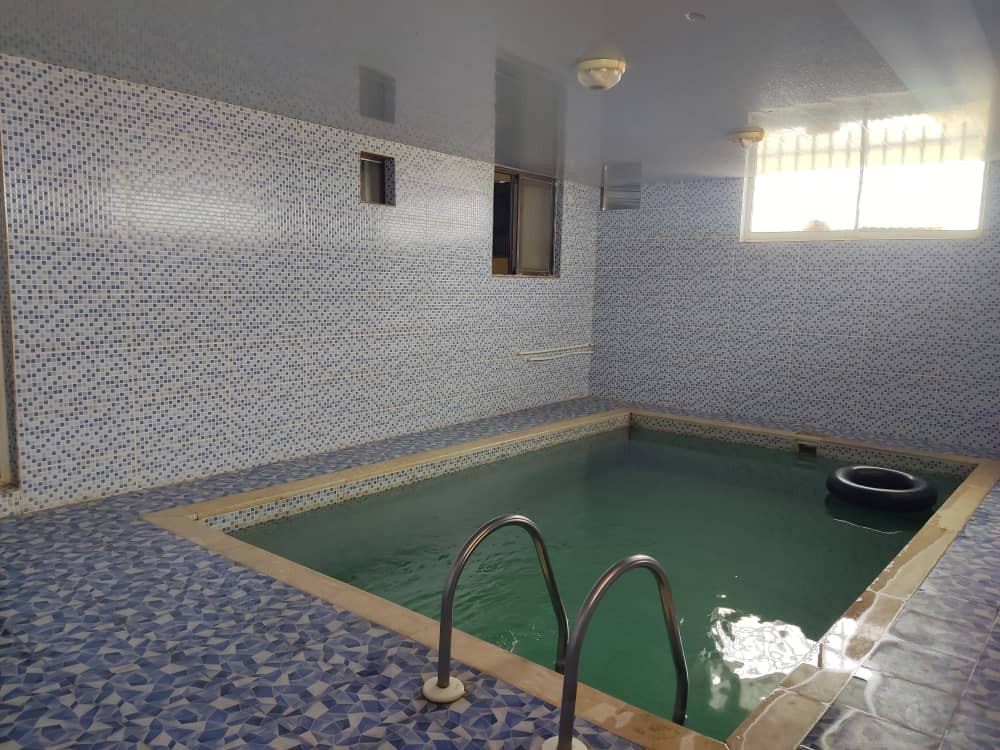 استخر استخر