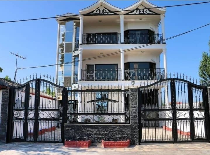 نمای اقامتگاه