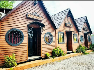 مجموعه اقامتی کلبهٔ چوبی پدربزرگ