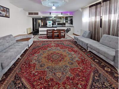 آپارتمان دو خوابه نوساز کنار آرامگاه حافظ شیراز