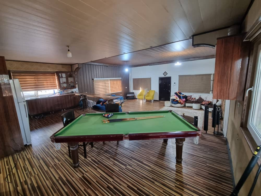 اتاق پذیرایی طبقه همکف