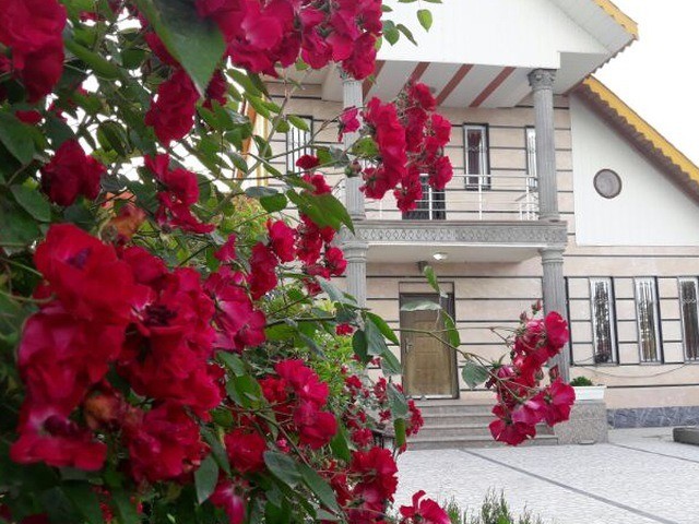 نمای بیرونی ساختمان