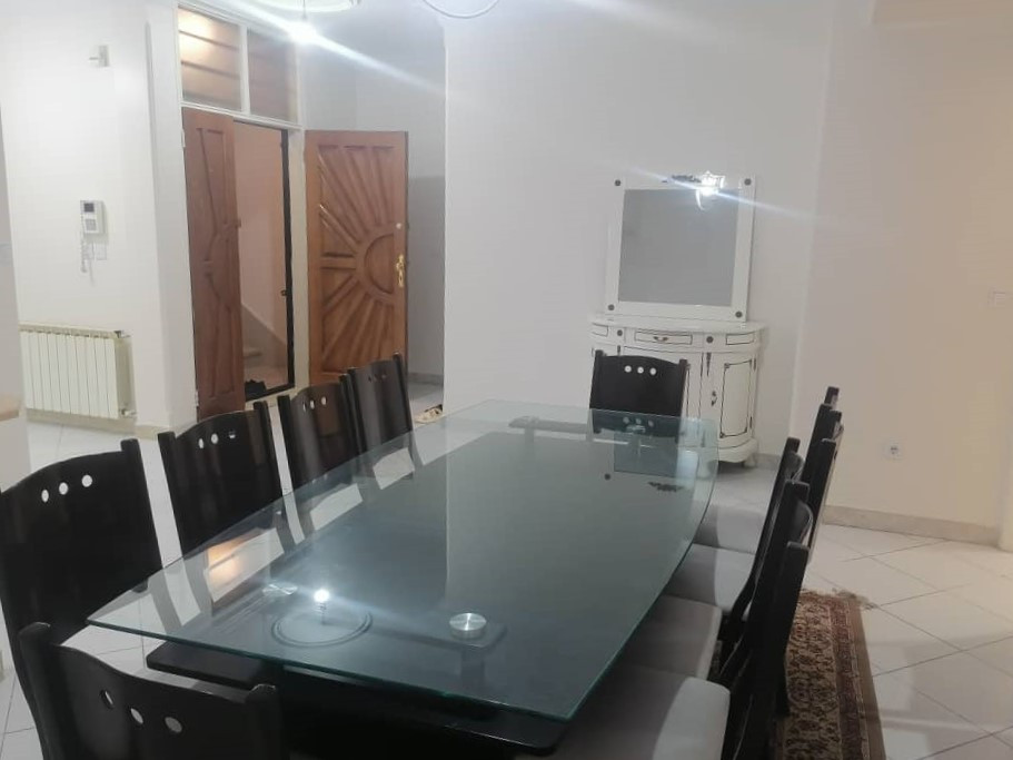 میزناهارخوری