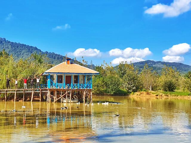 نمای بیرونی ساختمان نمای بیرونی ساختمان