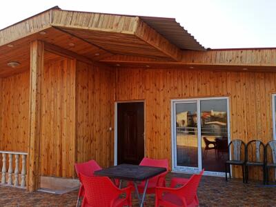 اقامتگاه ساحلی با چشمانداز دریا اقامتگاه ساحلی با چشمانداز دریا