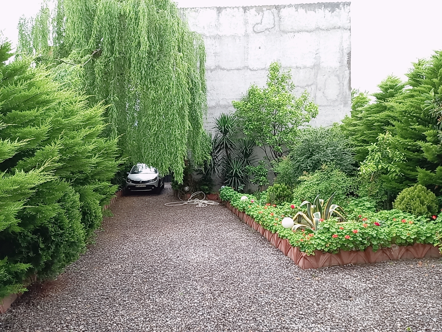 نمای بیرونی ساختمان