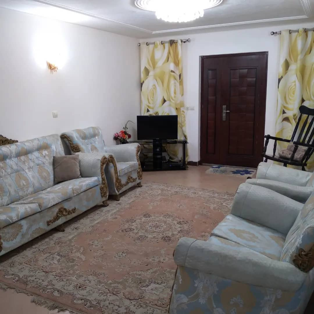 طبقه همکف