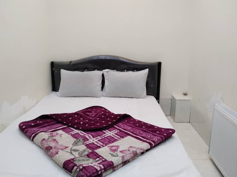 داخل اتاق "دو تخته قاجاری" داخل اتاق "دو تخته قاجاری"