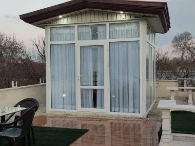 ویلای استخردار در قشلاقِ ملارد