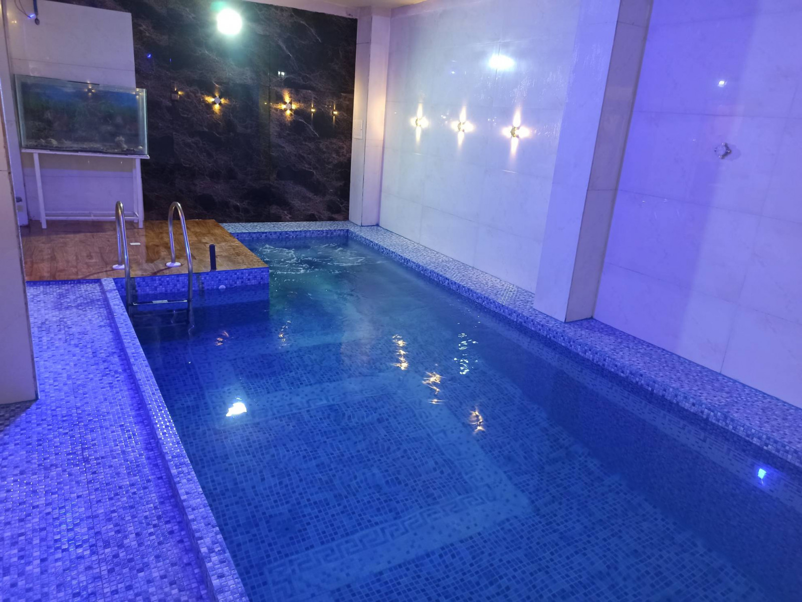 استخر استخر