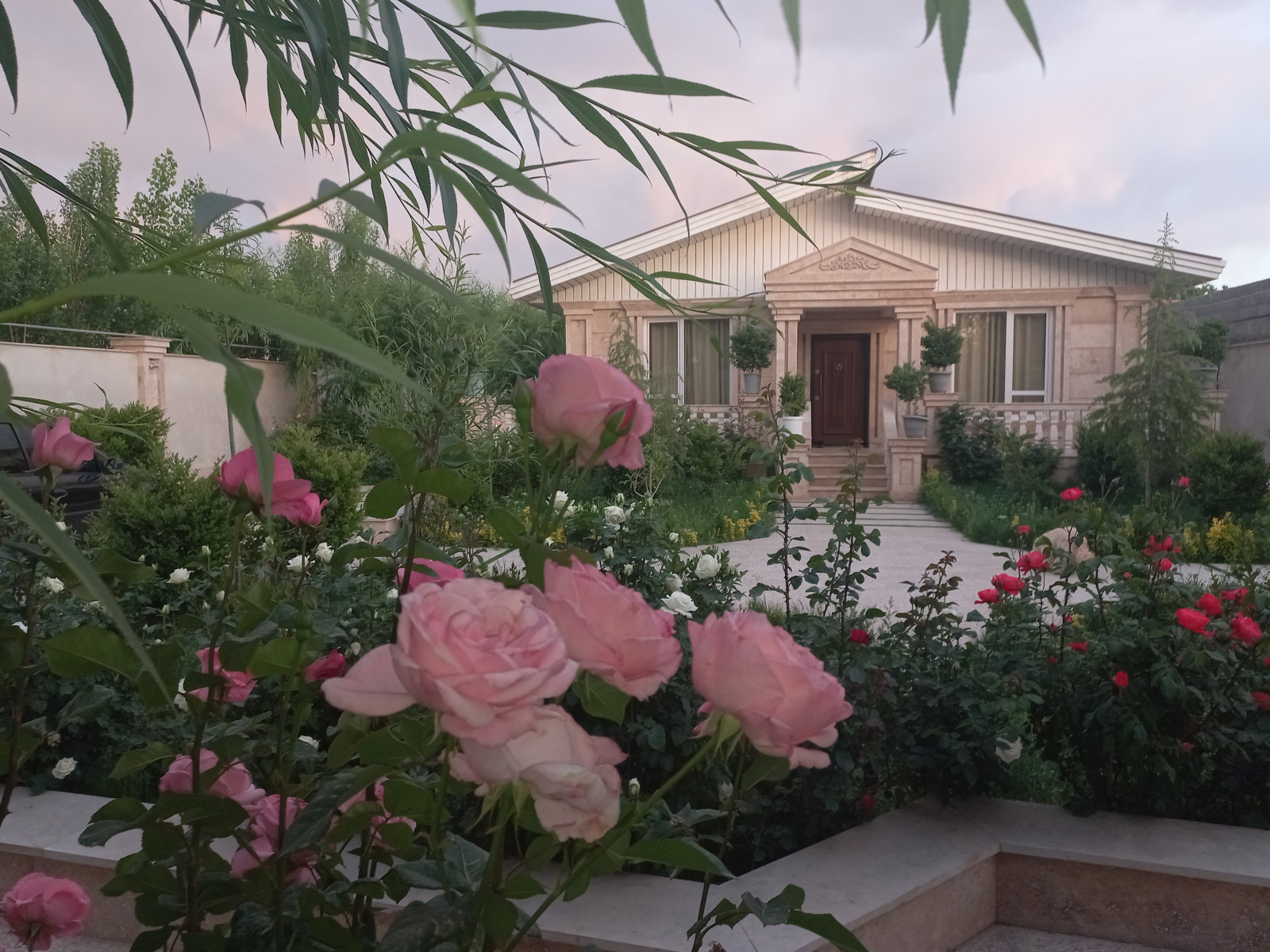 نمای ساختمان