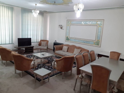 واحد (1) مبله دوخوابه با دسترسی مطلوب