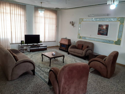 واحد (2) دو خوابه با دسترسی مطلوب