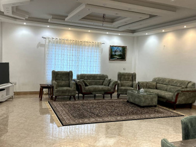 ویلا زیلو  جنگلی