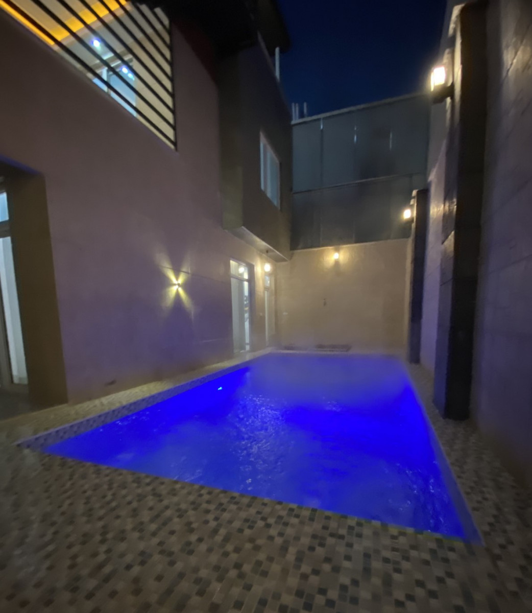 استخر استخر