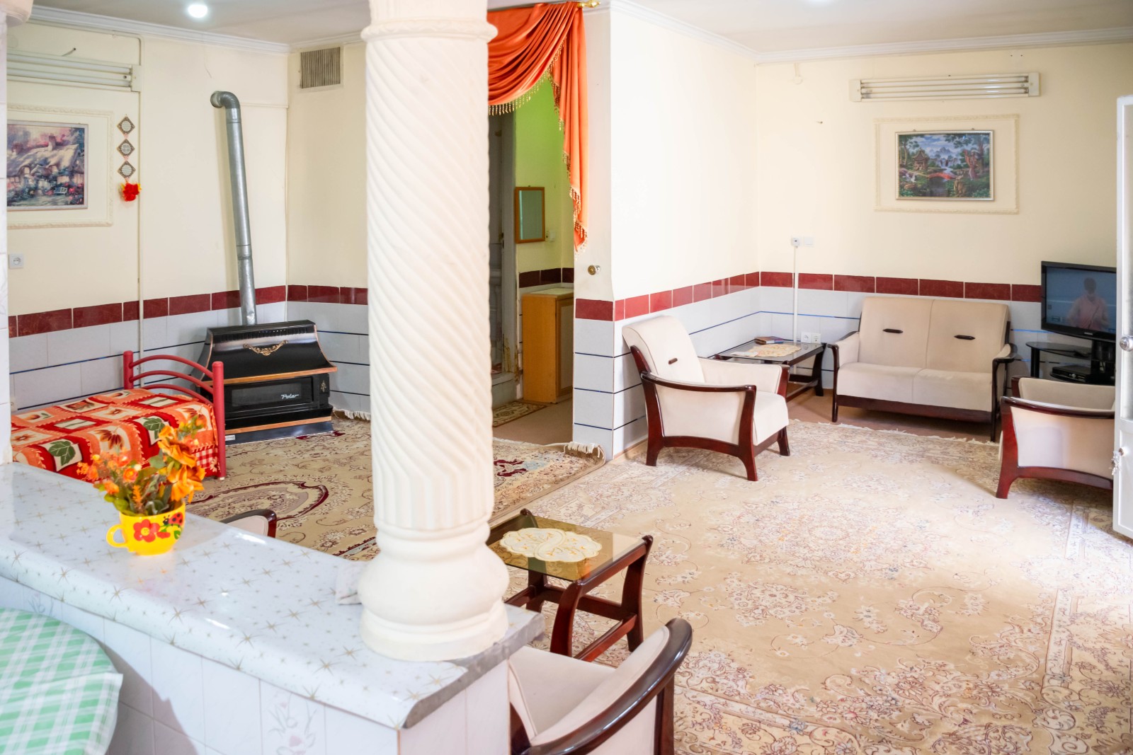 هال و مبلمان