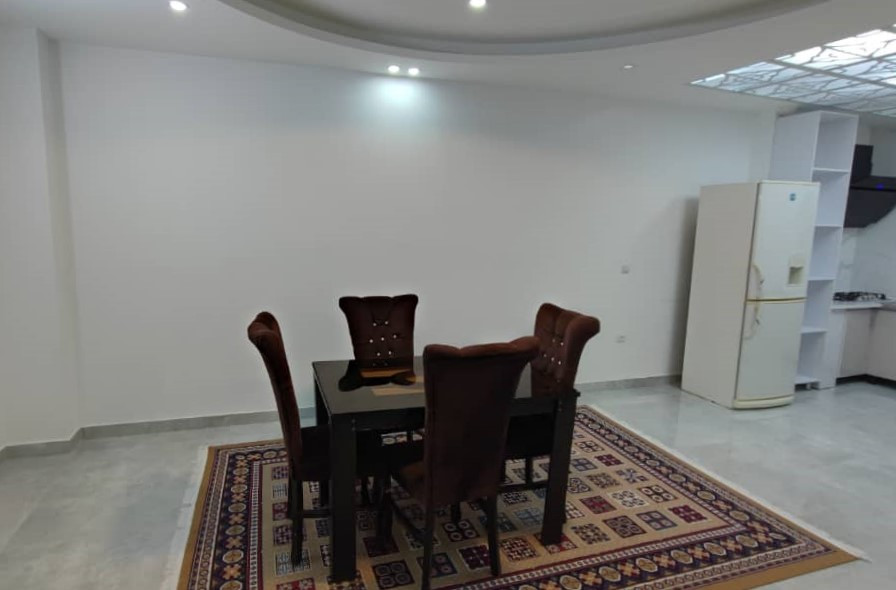 میز غذاخوری