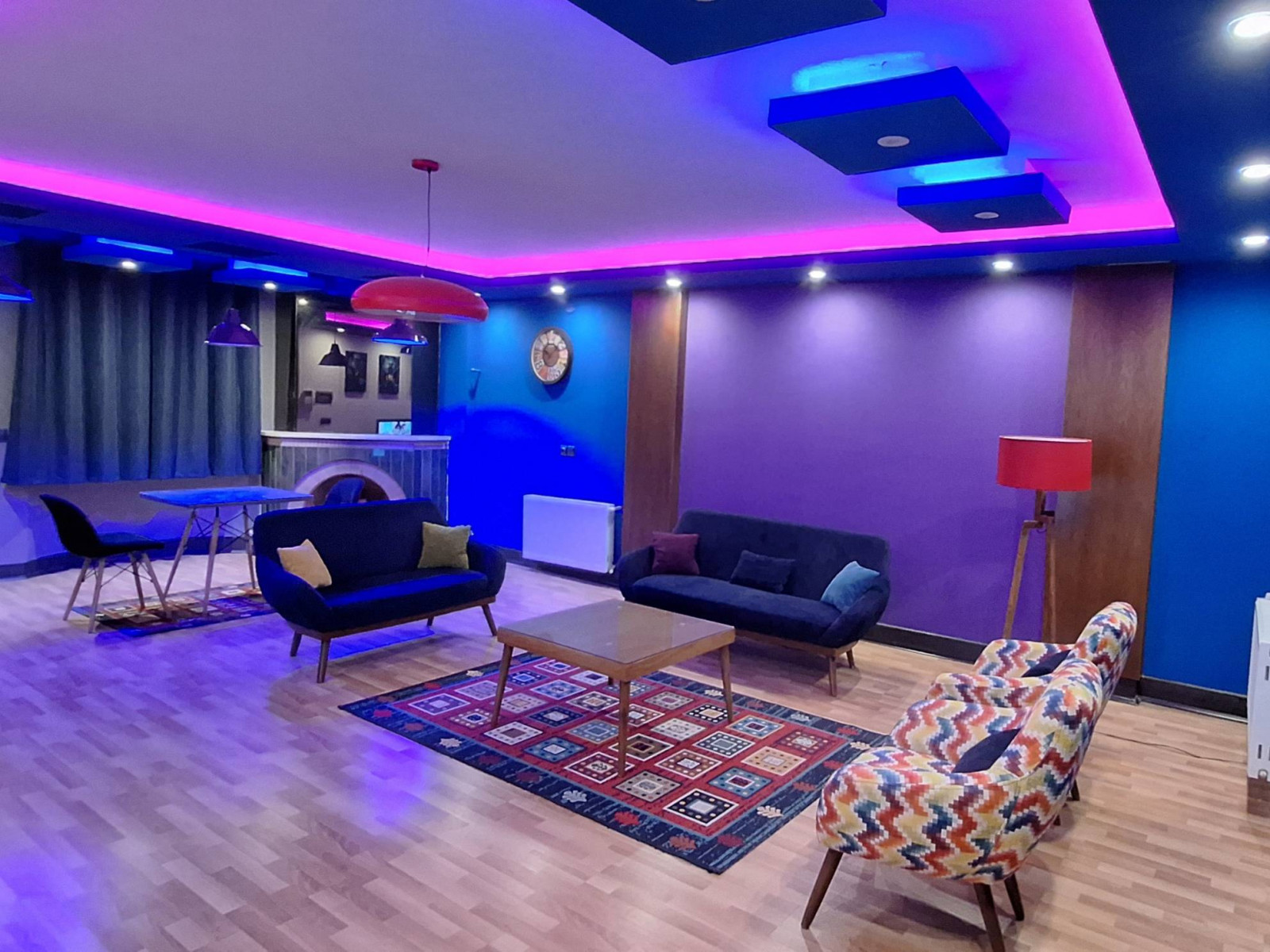 اتاق پذیرایی اتاق پذیرایی