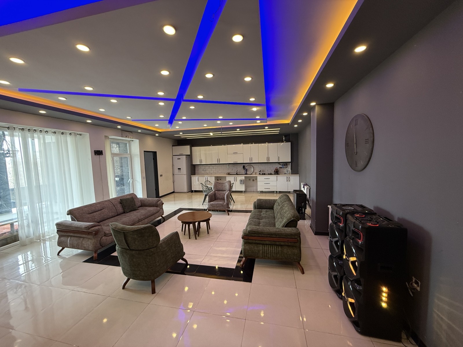 اتاق پذیرایی