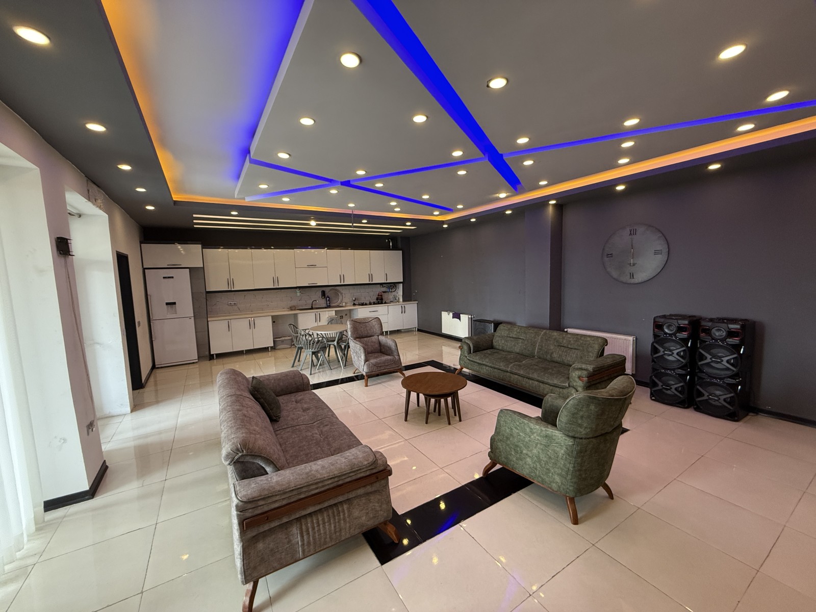 اتاق پذیرایی