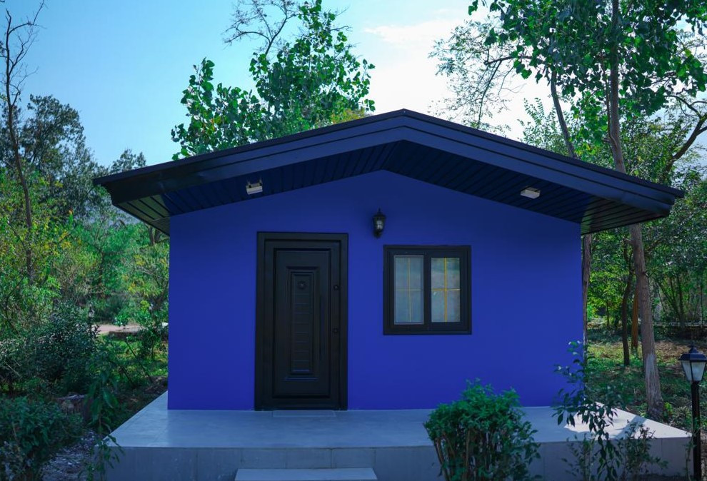 نمای "کلبه آبی" نمای "کلبه آبی"