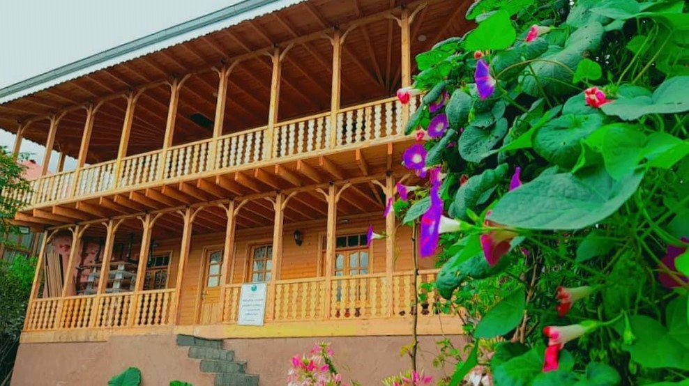 نمای بیرونی ساختمان